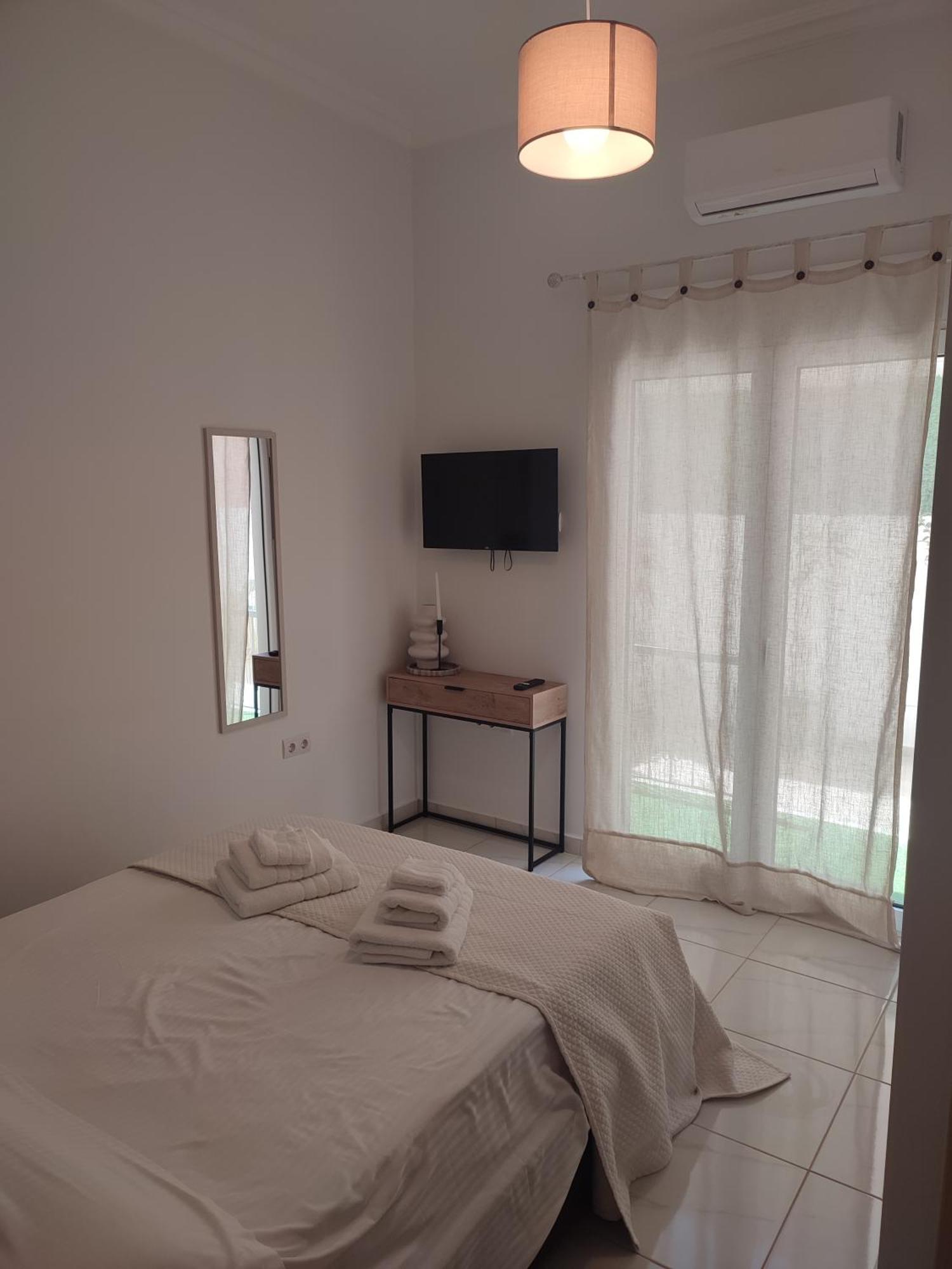 Elegant & Modern Apartment Near To Athens Riviera Piraeus Buitenkant foto